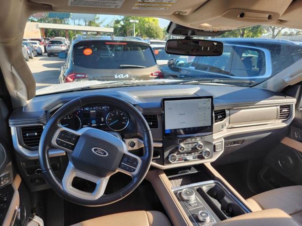 2023 Ford Expedition Max XLT