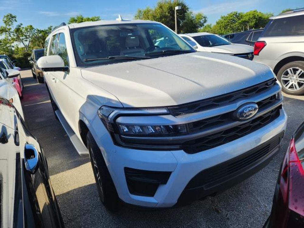 2023 Ford Expedition Max XLT