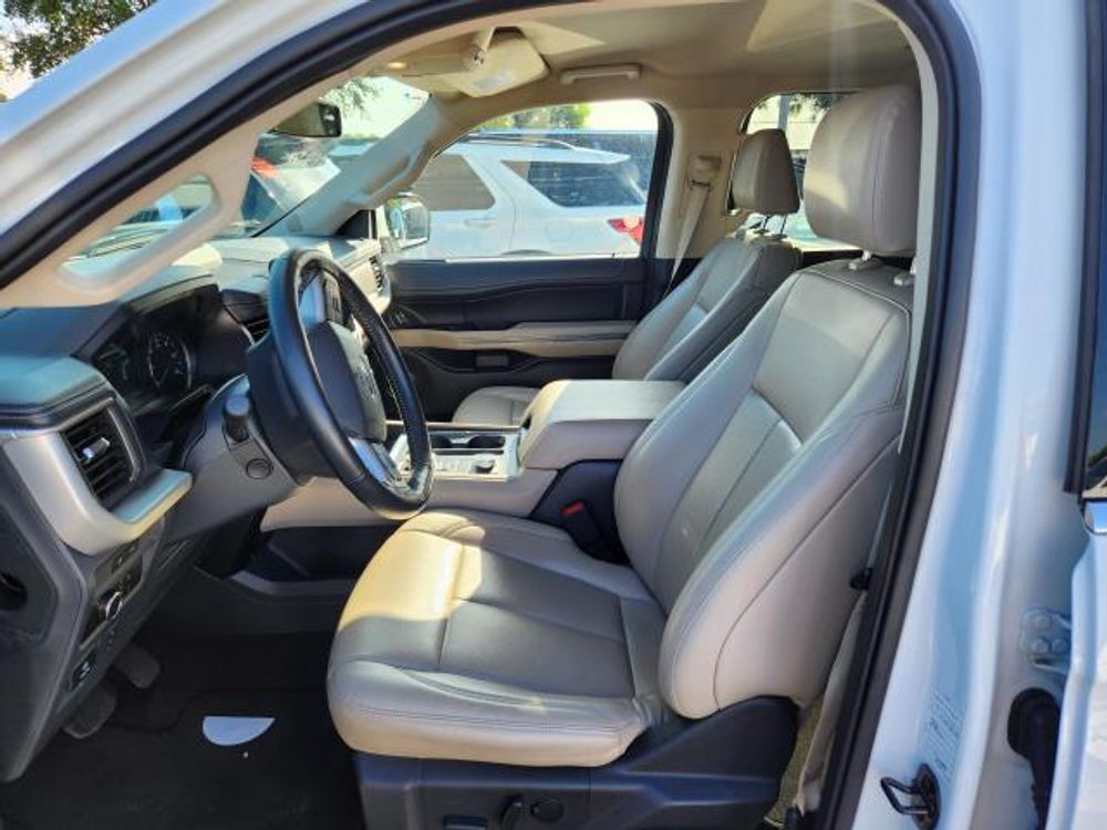 2023 Ford Expedition Max XLT