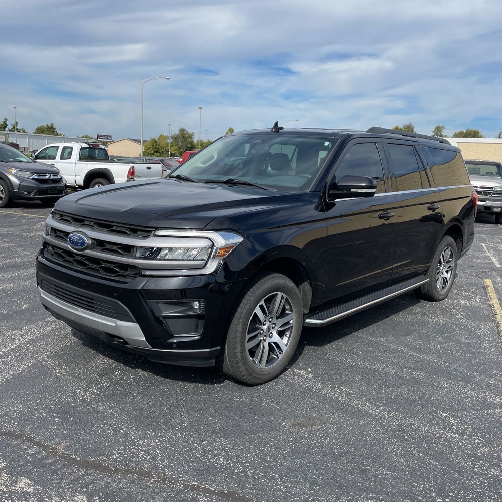 2022 Ford Expedition MAX XLT
