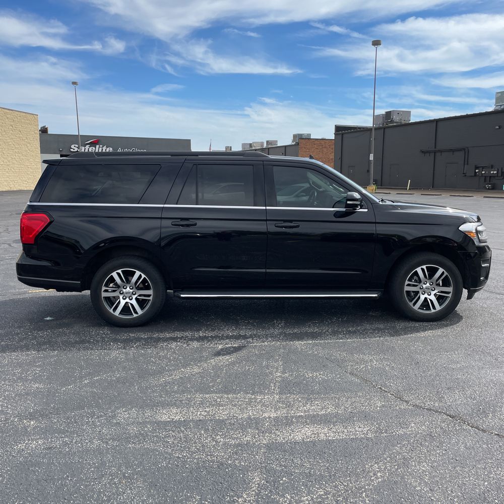2022 Ford Expedition MAX XLT