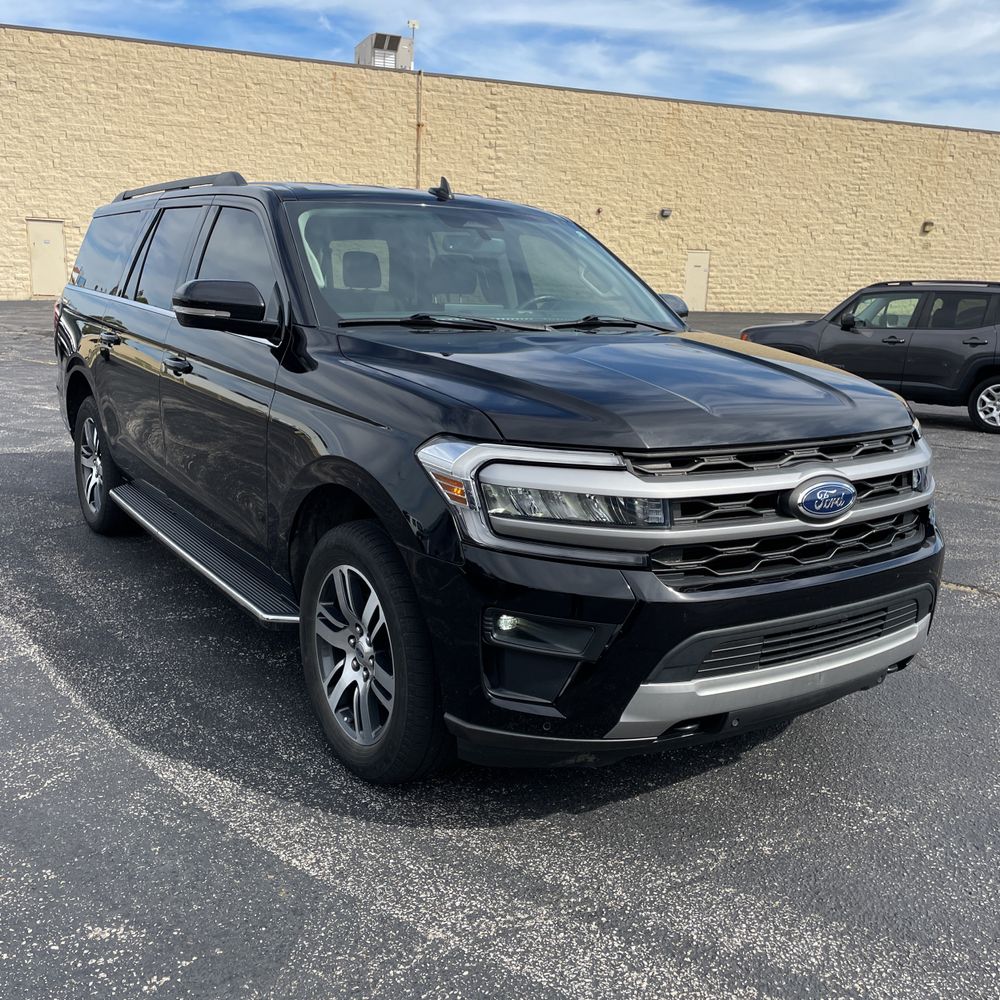 2022 Ford Expedition MAX XLT