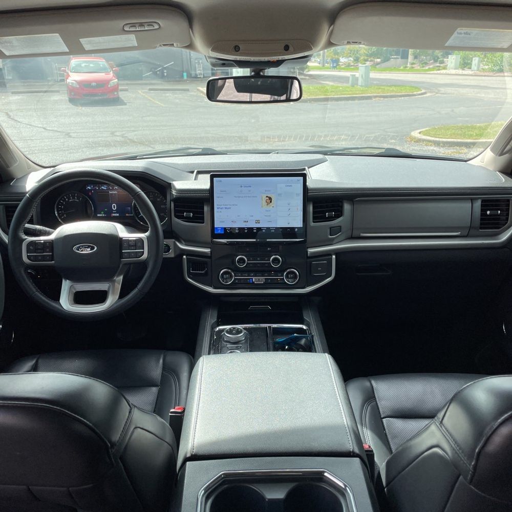 2022 Ford Expedition MAX XLT