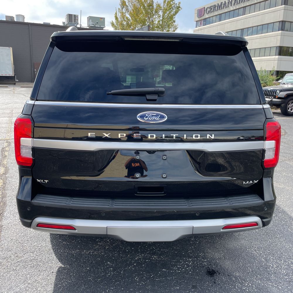 2022 Ford Expedition MAX XLT
