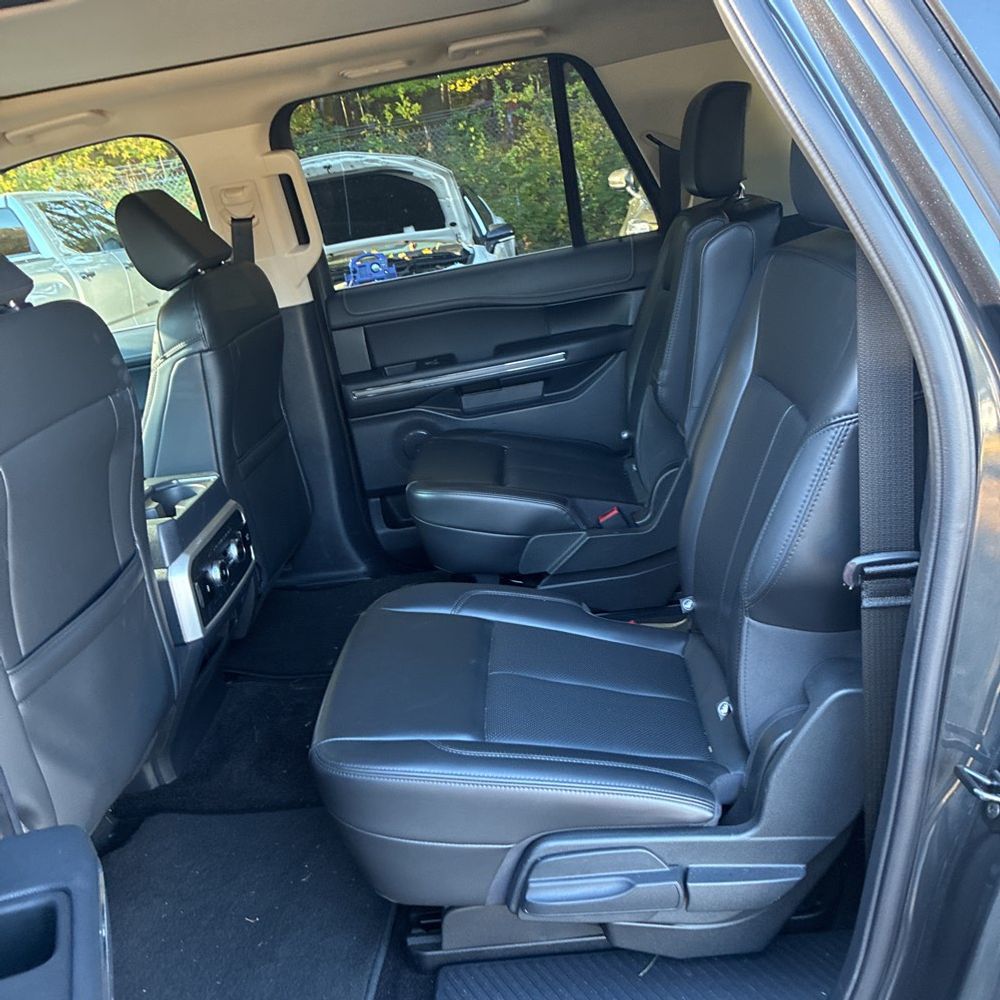 2022 Ford Expedition MAX XLT
