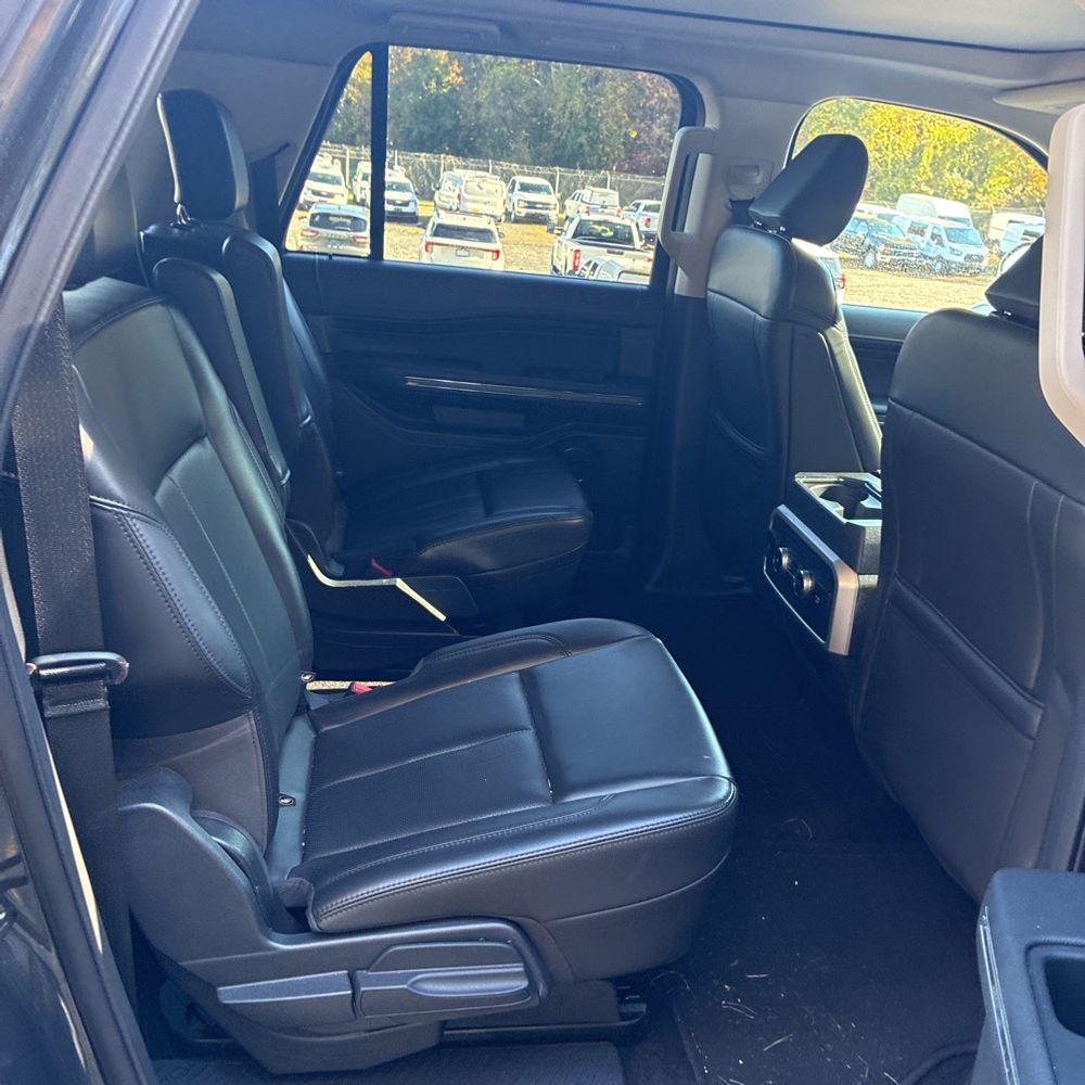 2022 Ford Expedition MAX XLT