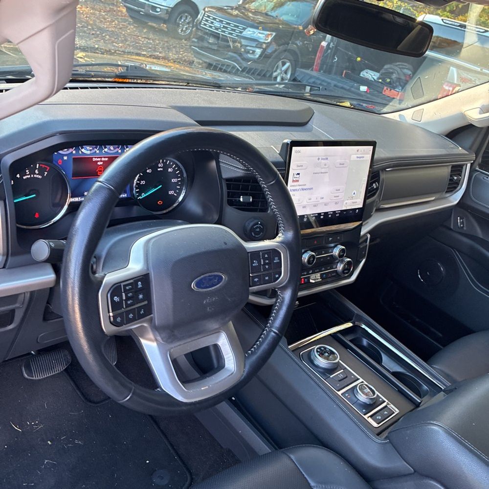 2022 Ford Expedition MAX XLT