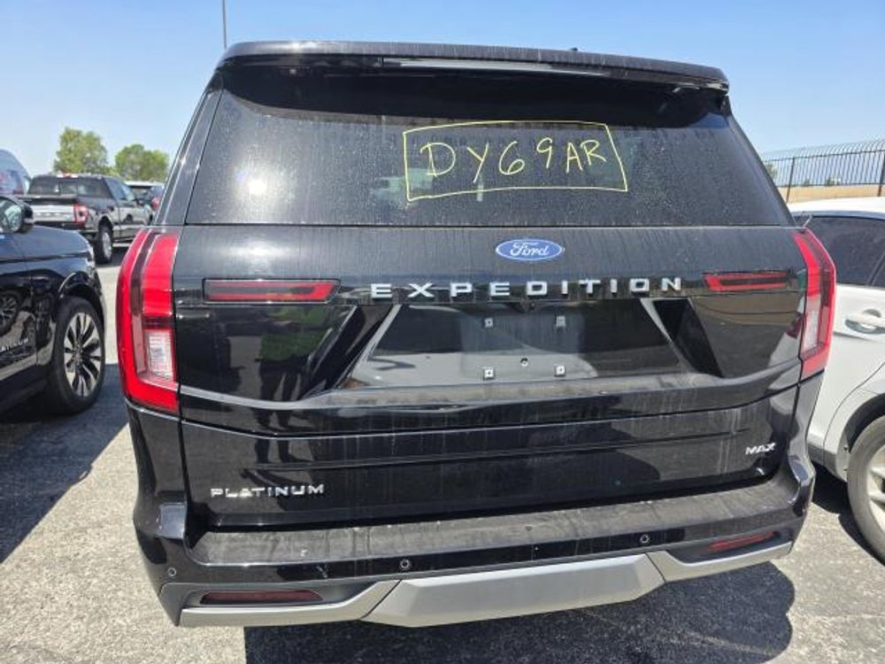 2025 Ford Expedition Max Platinum