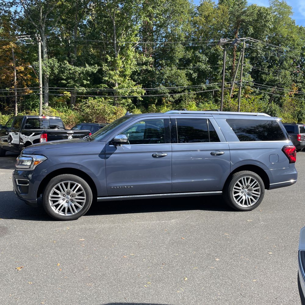 2022 Ford Expedition MAX Platinum