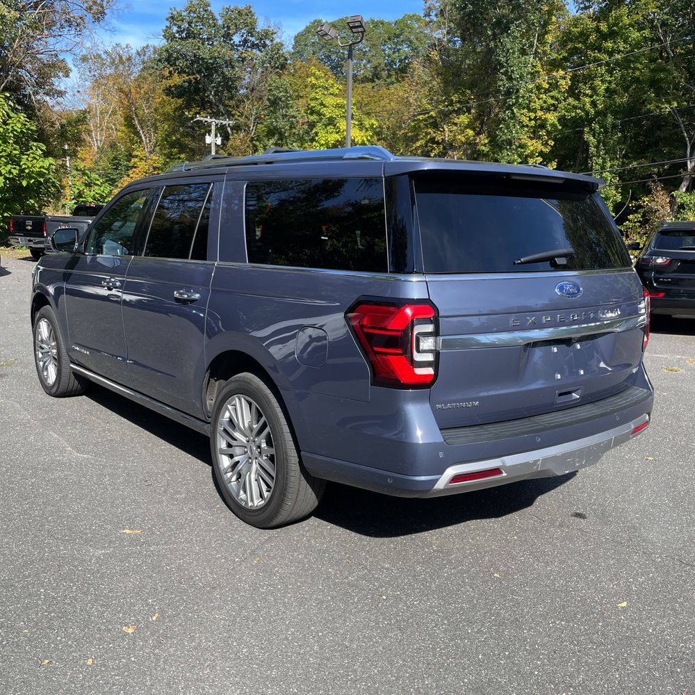 2022 Ford Expedition MAX Platinum