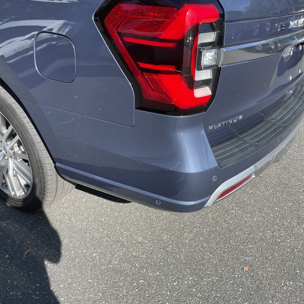 2022 Ford Expedition MAX Platinum