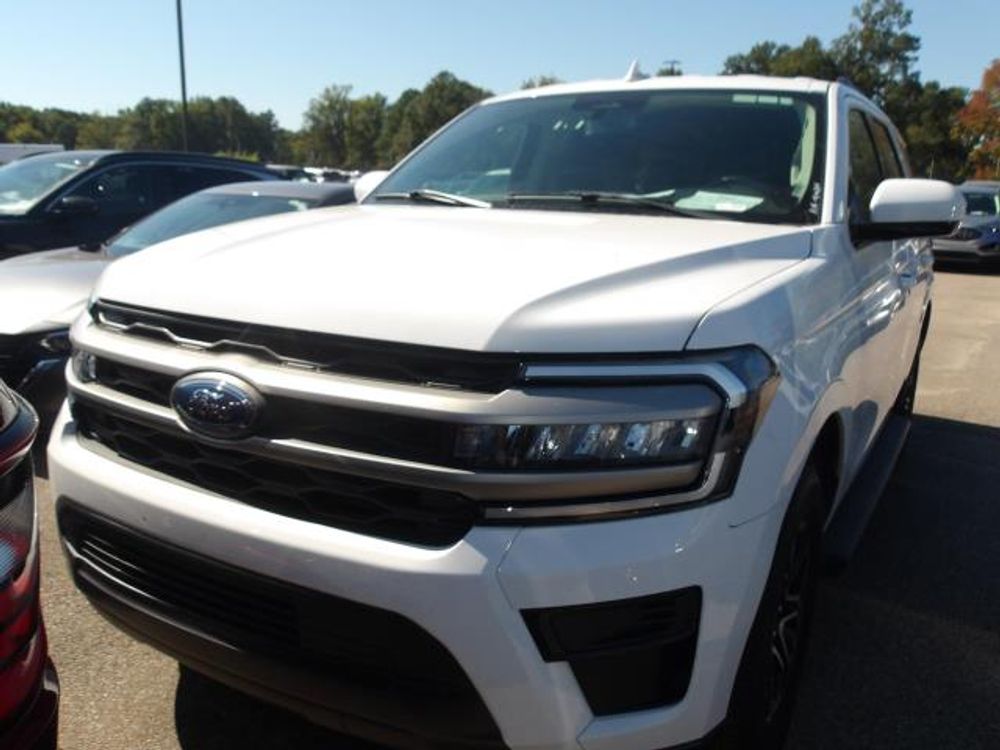 2024 Ford Expedition XLT
