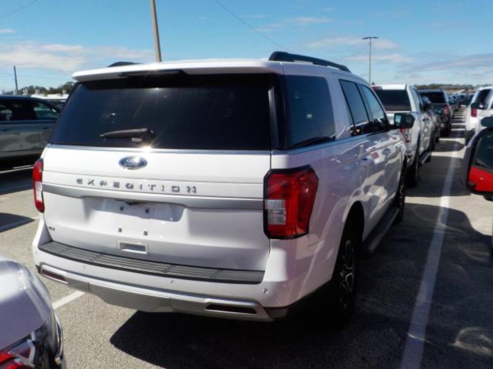 2024 Ford Expedition XLT