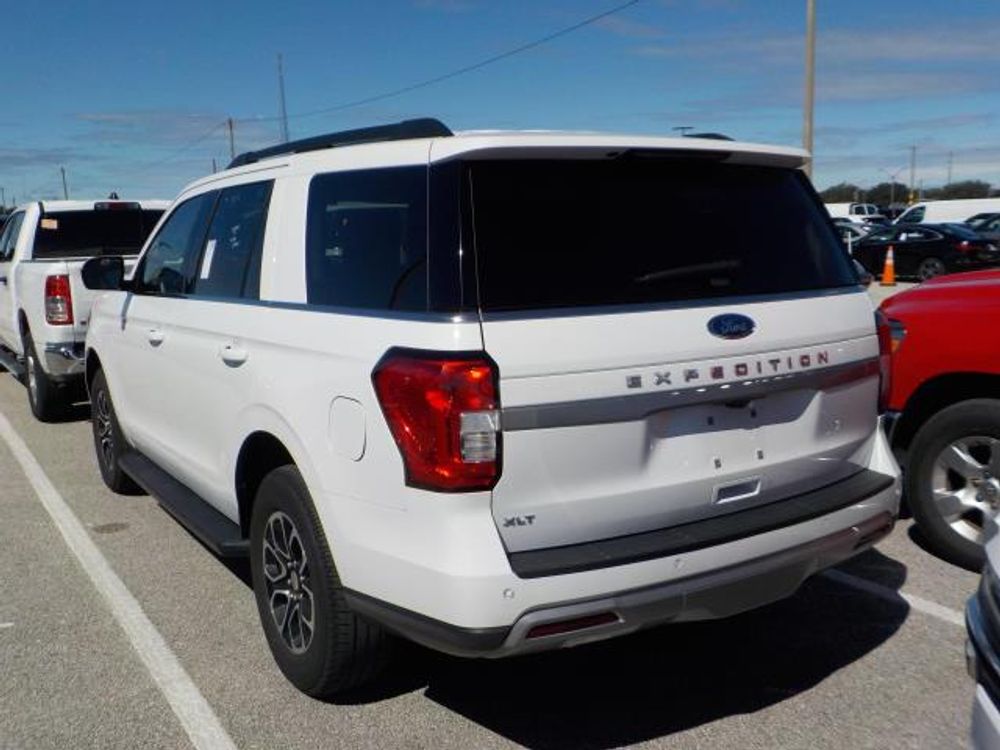 2024 Ford Expedition XLT