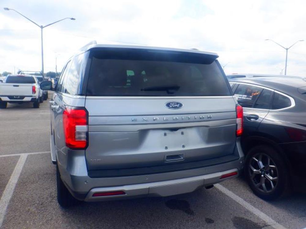 2023 Ford Expedition XLT