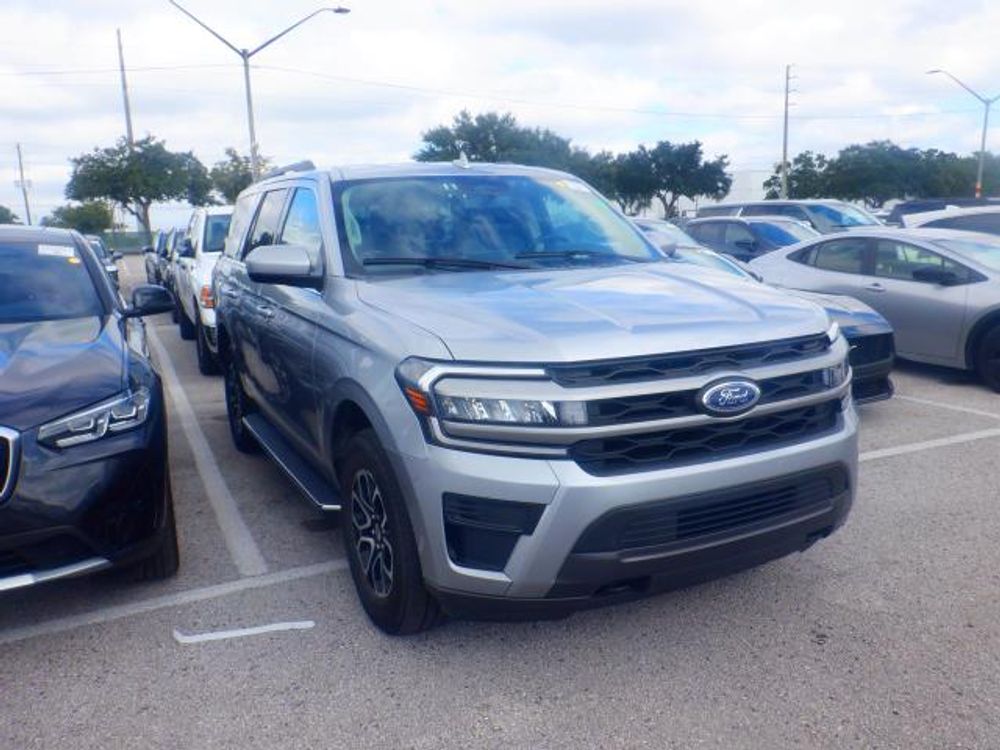 2023 Ford Expedition XLT