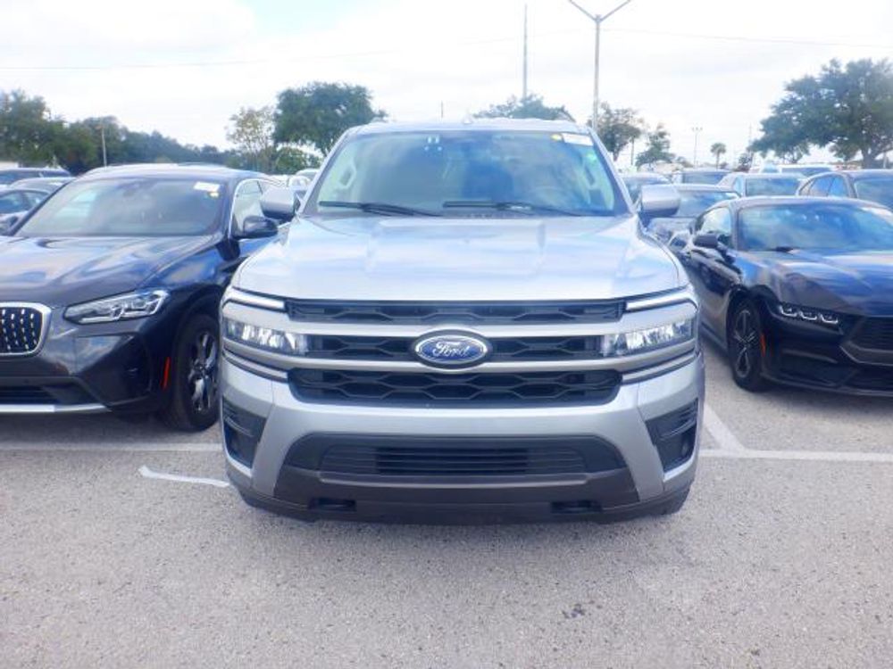 2023 Ford Expedition XLT