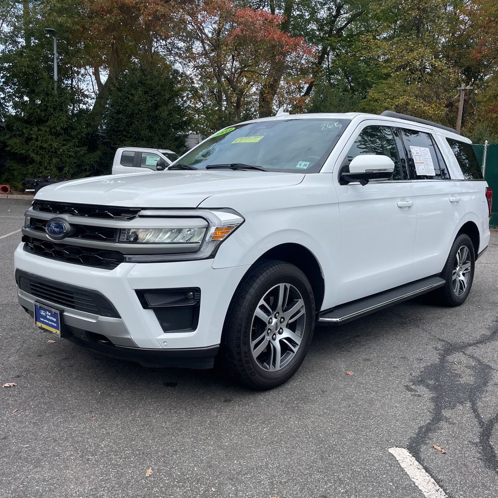 2023 Ford Expedition XLT