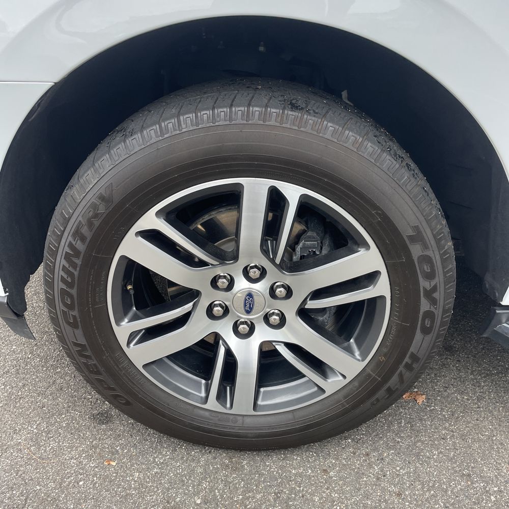 2023 Ford Expedition XLT