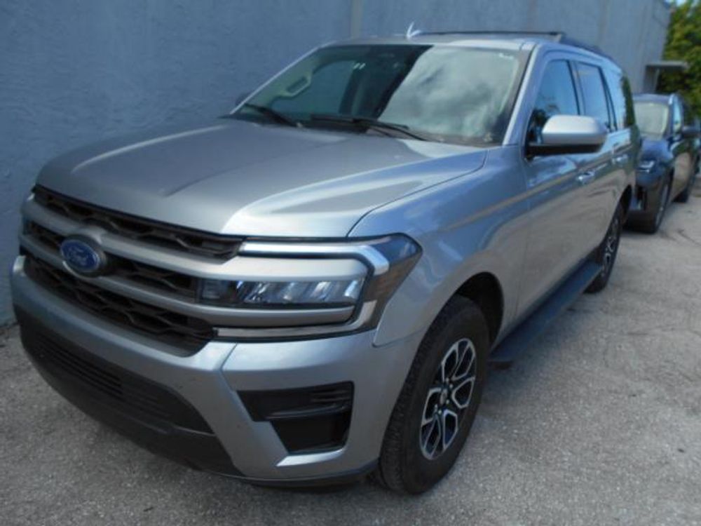 2024 Ford Expedition XLT
