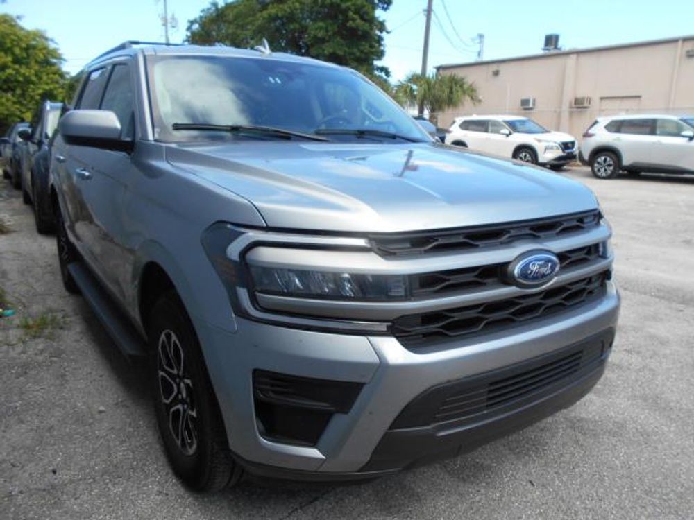 2024 Ford Expedition XLT