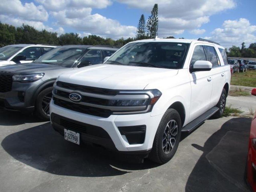 2023 Ford Expedition XLT