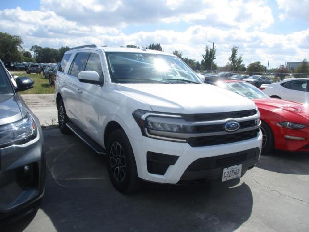 2023 Ford Expedition XLT