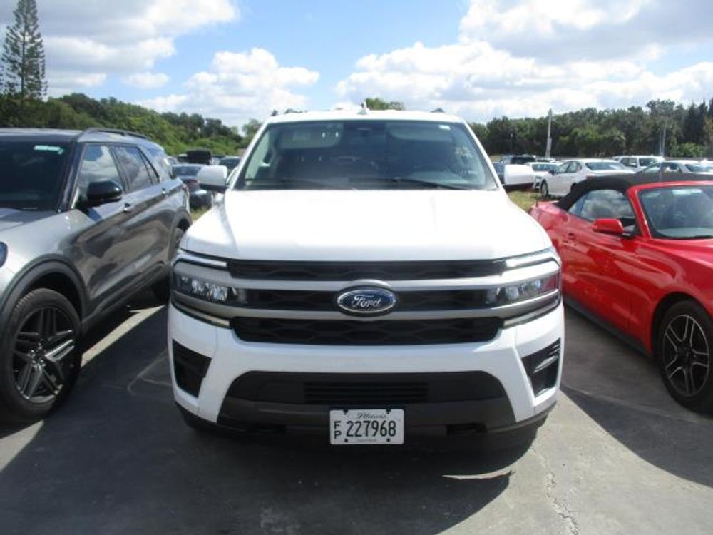 2023 Ford Expedition XLT