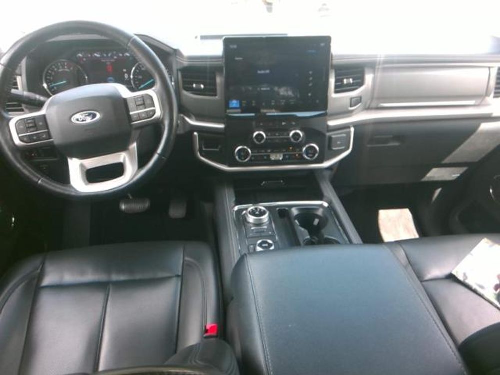 2023 Ford Expedition XLT