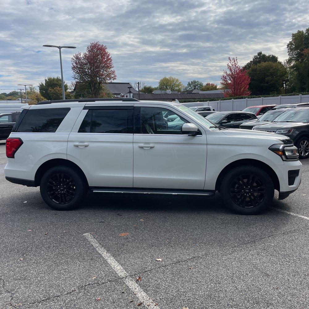 2022 Ford Expedition XLT
