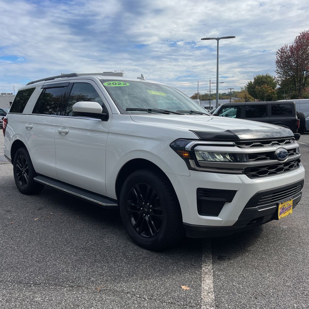 2022 Ford Expedition XLT