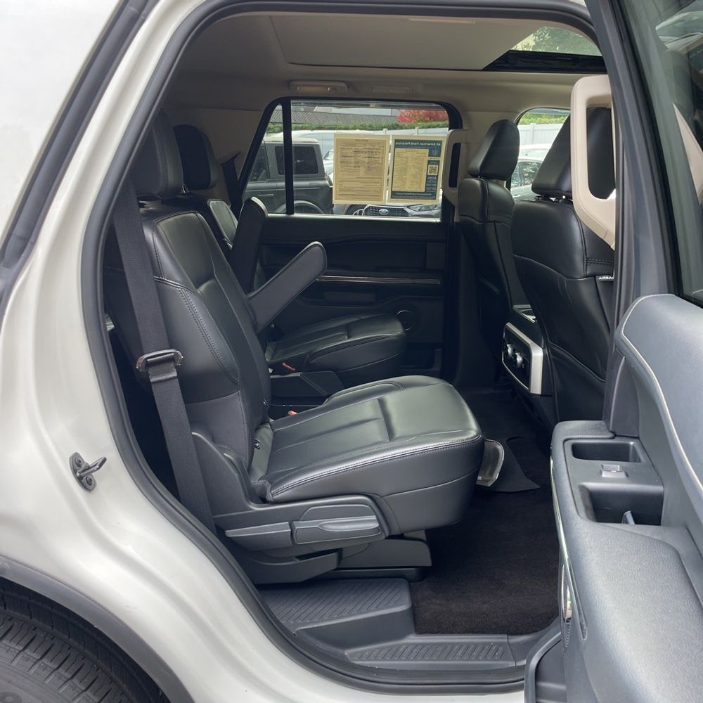 2022 Ford Expedition XLT