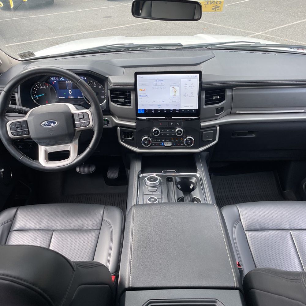 2022 Ford Expedition XLT
