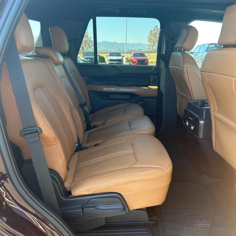 2023 Ford Expedition Platinum
