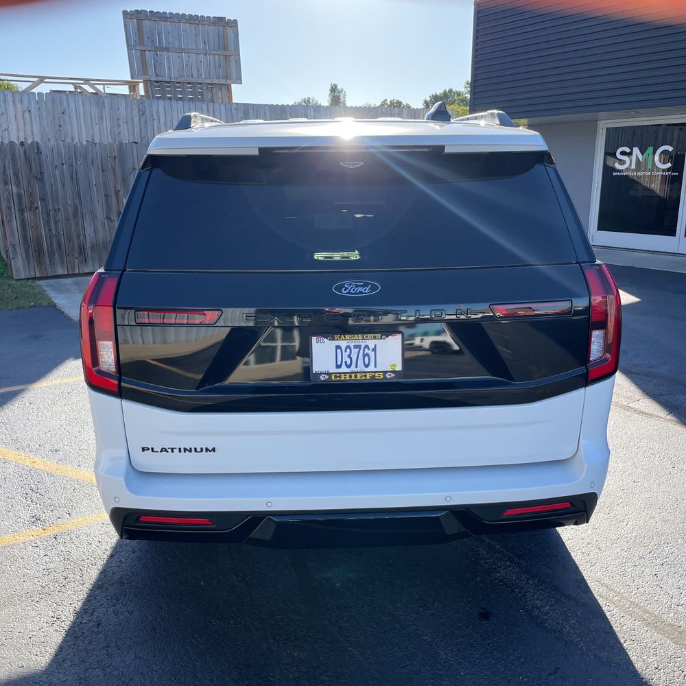 2025 Ford Expedition Platinum