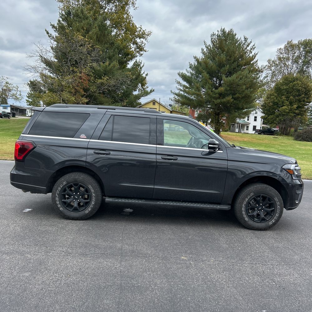2024 Ford Expedition Timberline