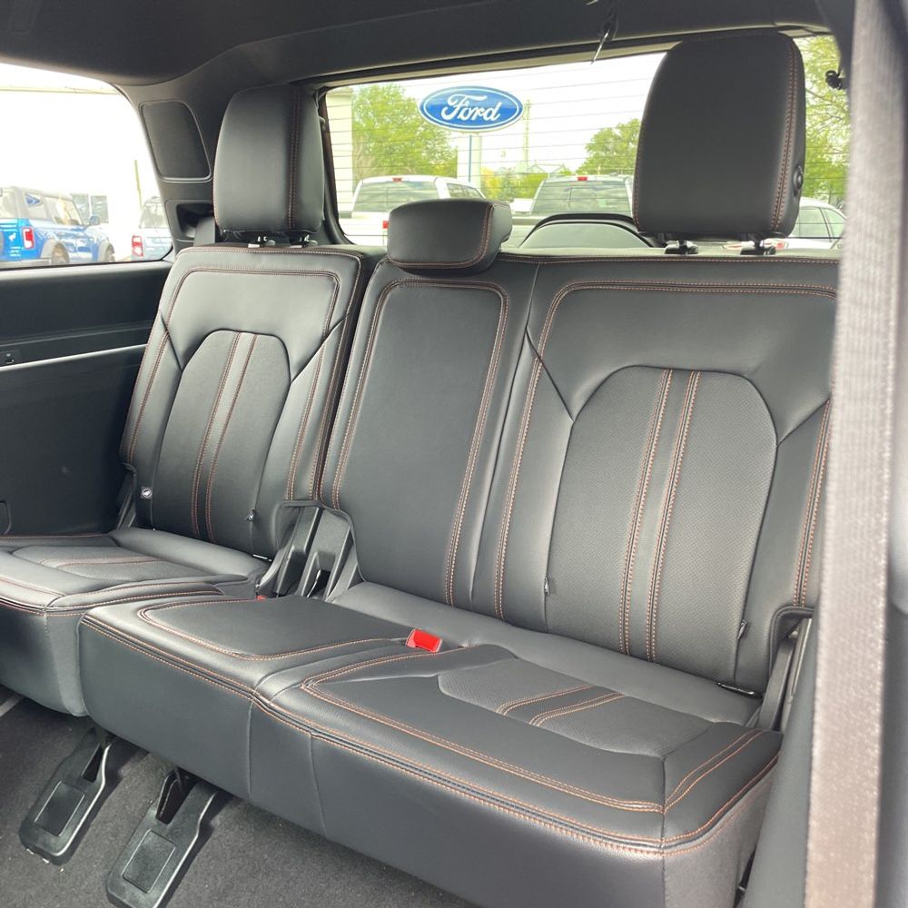 2024 Ford Expedition Timberline