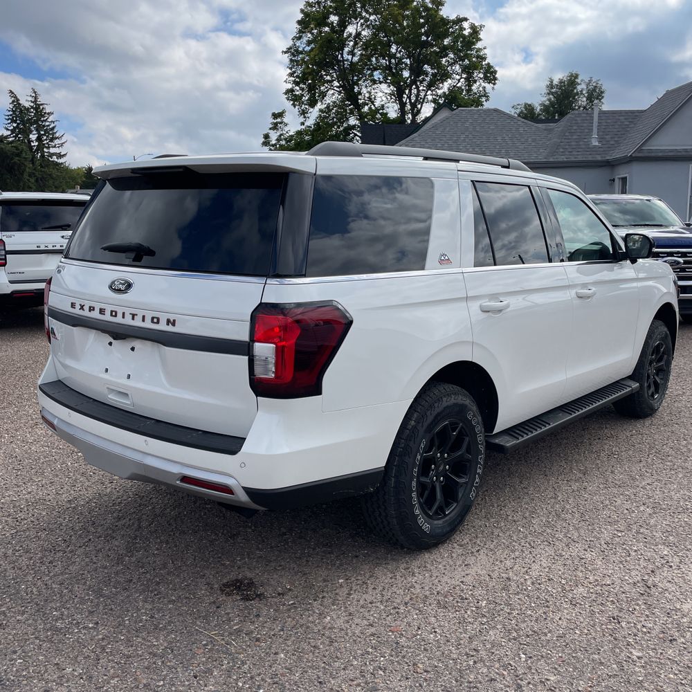 2024 Ford Expedition Timberline
