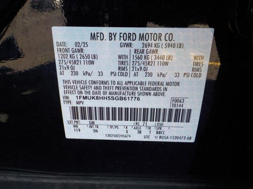 2025 Ford Explorer Platinum
