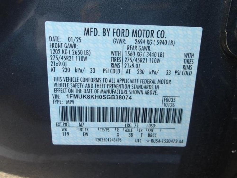 2025 Ford Explorer ST-Line
