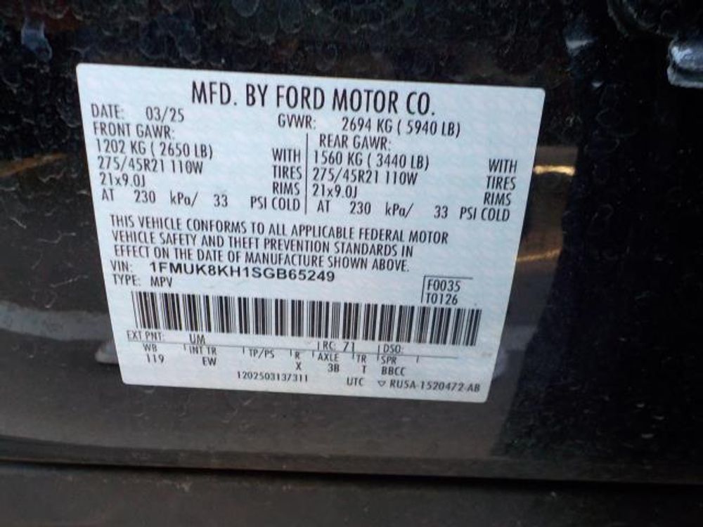2025 Ford Explorer ST-Line