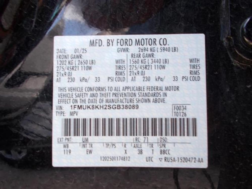 2025 Ford Explorer ST-Line