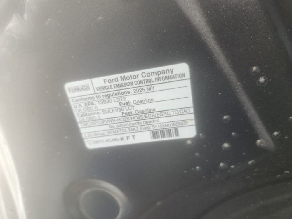 2025 Ford Explorer ST-Line