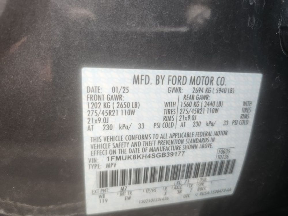2025 Ford Explorer ST-Line