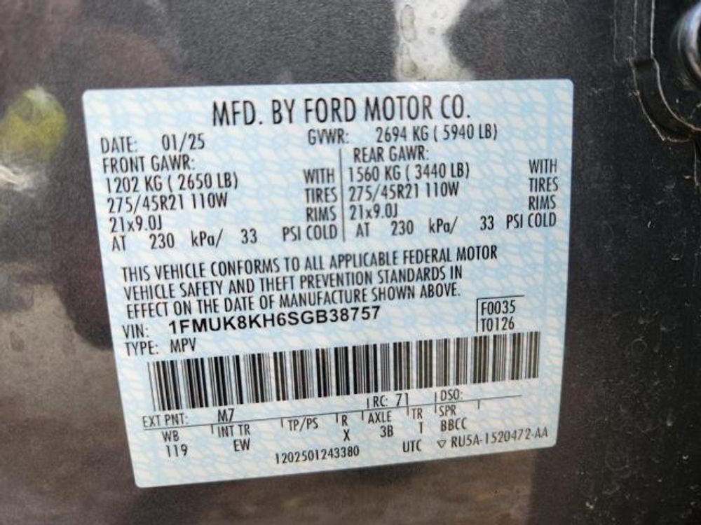2025 Ford Explorer ST-Line