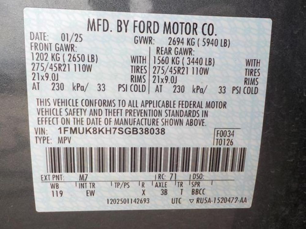 2025 Ford Explorer ST-Line