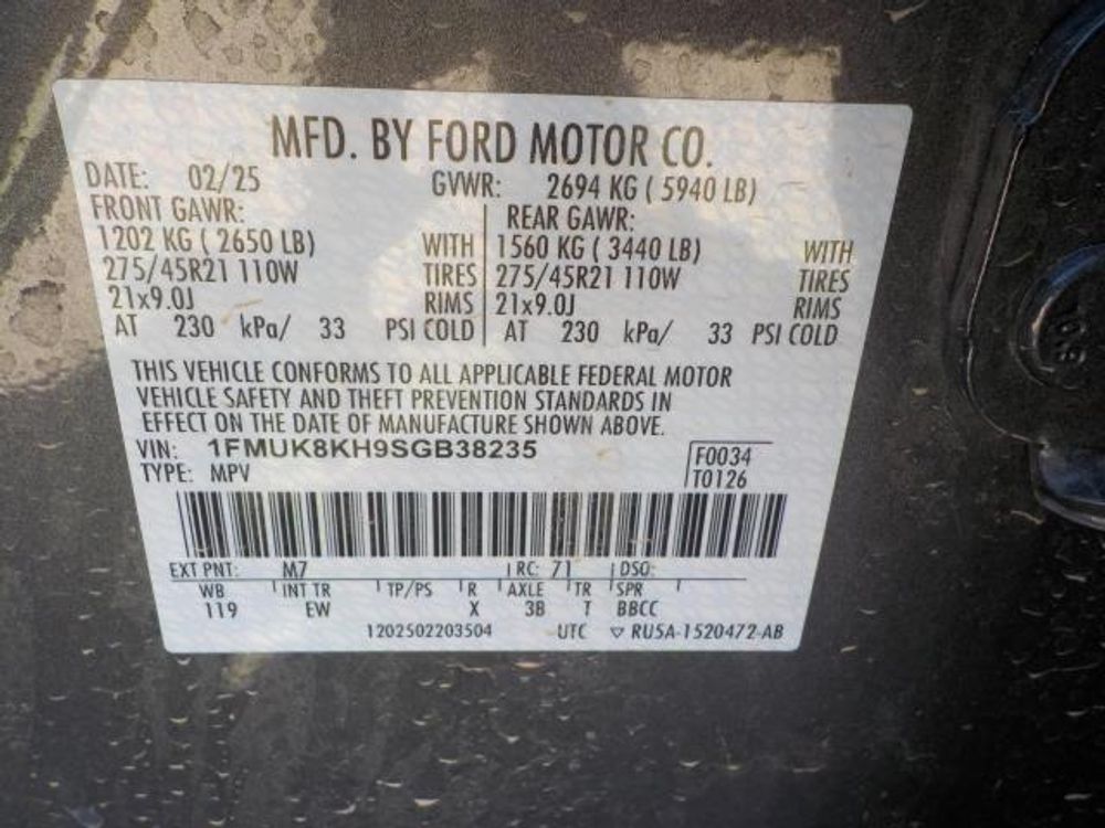 2025 Ford Explorer ST-Line