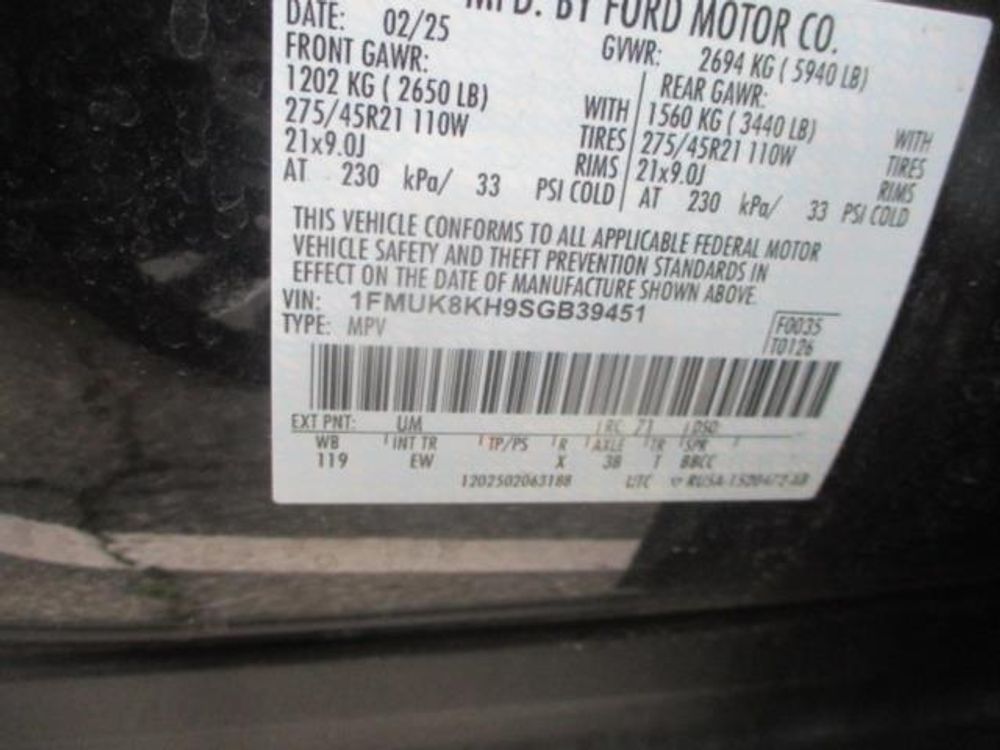 2025 Ford Explorer ST-Line