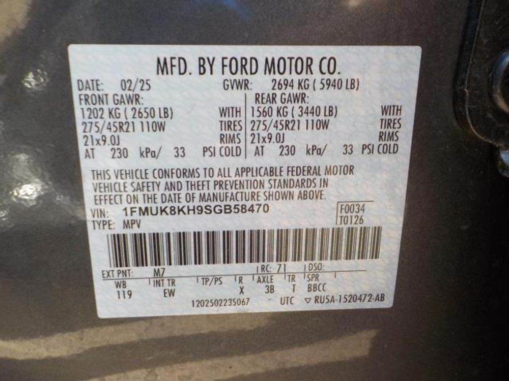 2025 Ford Explorer ST-Line
