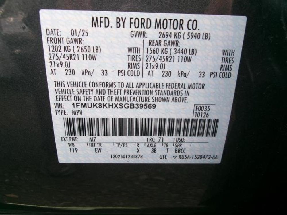 2025 Ford Explorer ST-Line